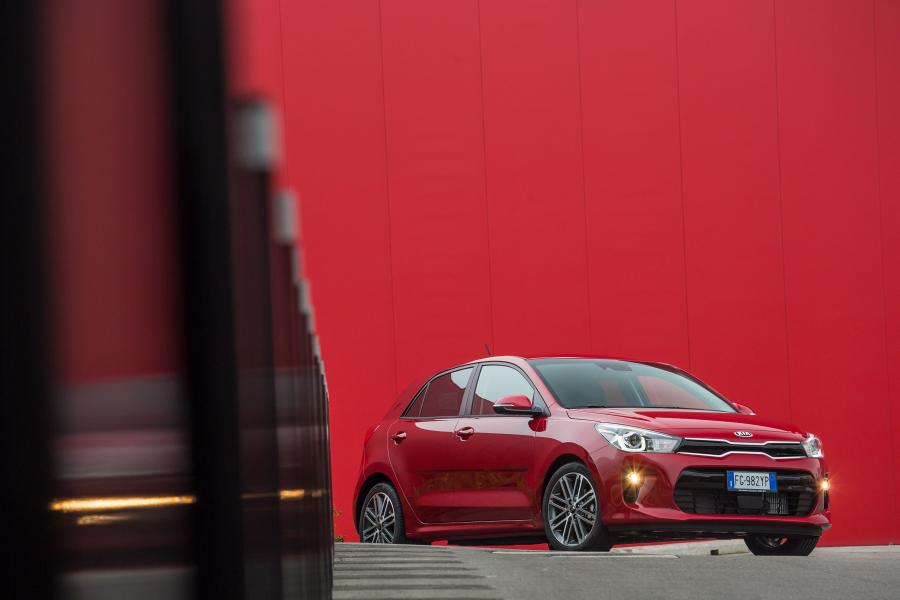  Kia Rio 2016 года  (WW) (фото 17 из 63)